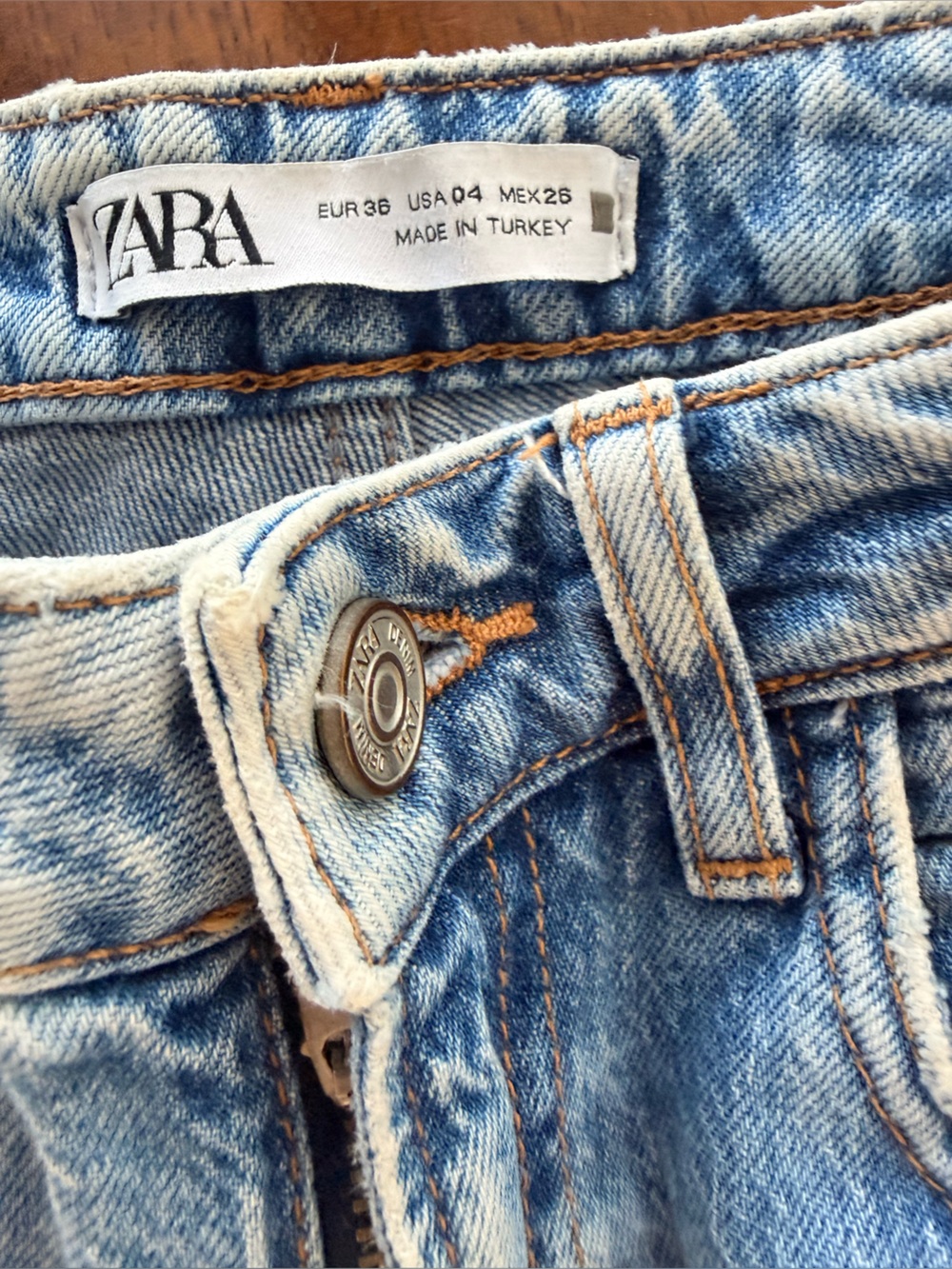 Zara Light Blue High-Rise Flare Jeans with Side Slit & Distressed Raw Hem Size 4 - Picture 11 of 11